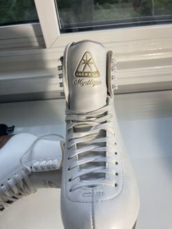 Jackson Mystique Ice Skates