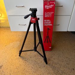 Milwaukee 72 in. Adjustable Laser Level Tripod