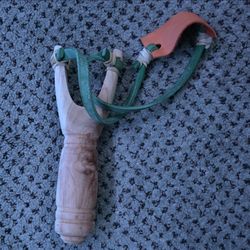 Handmade Wooden Catapult Slingshot with Leather Band and Pouch