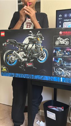 Brand new Lego Yamaha mt 10 sp