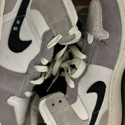 Nike Sneakers 