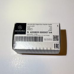 Mercedes-Benz OEM Headlight Bulb (N (contact info removed)07 64) NEW