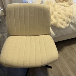 Desk chair