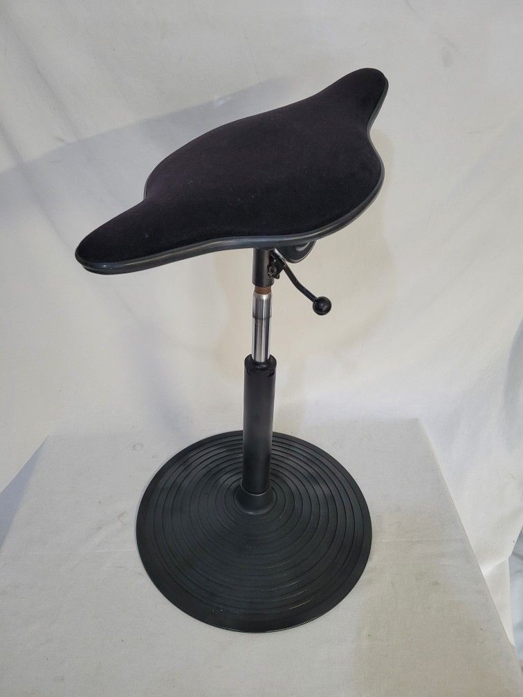 Adjustable Saddle Stool