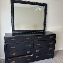 DRESSER WITH MIRROR