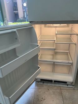 Oven and fridge