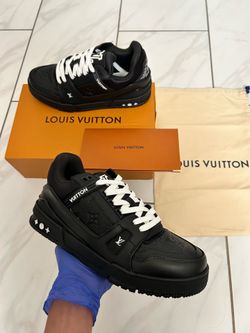 Men LV Shoes / Size 10