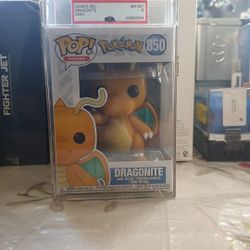Dragonite 850 PSA GRADED 8 Funko Pop 