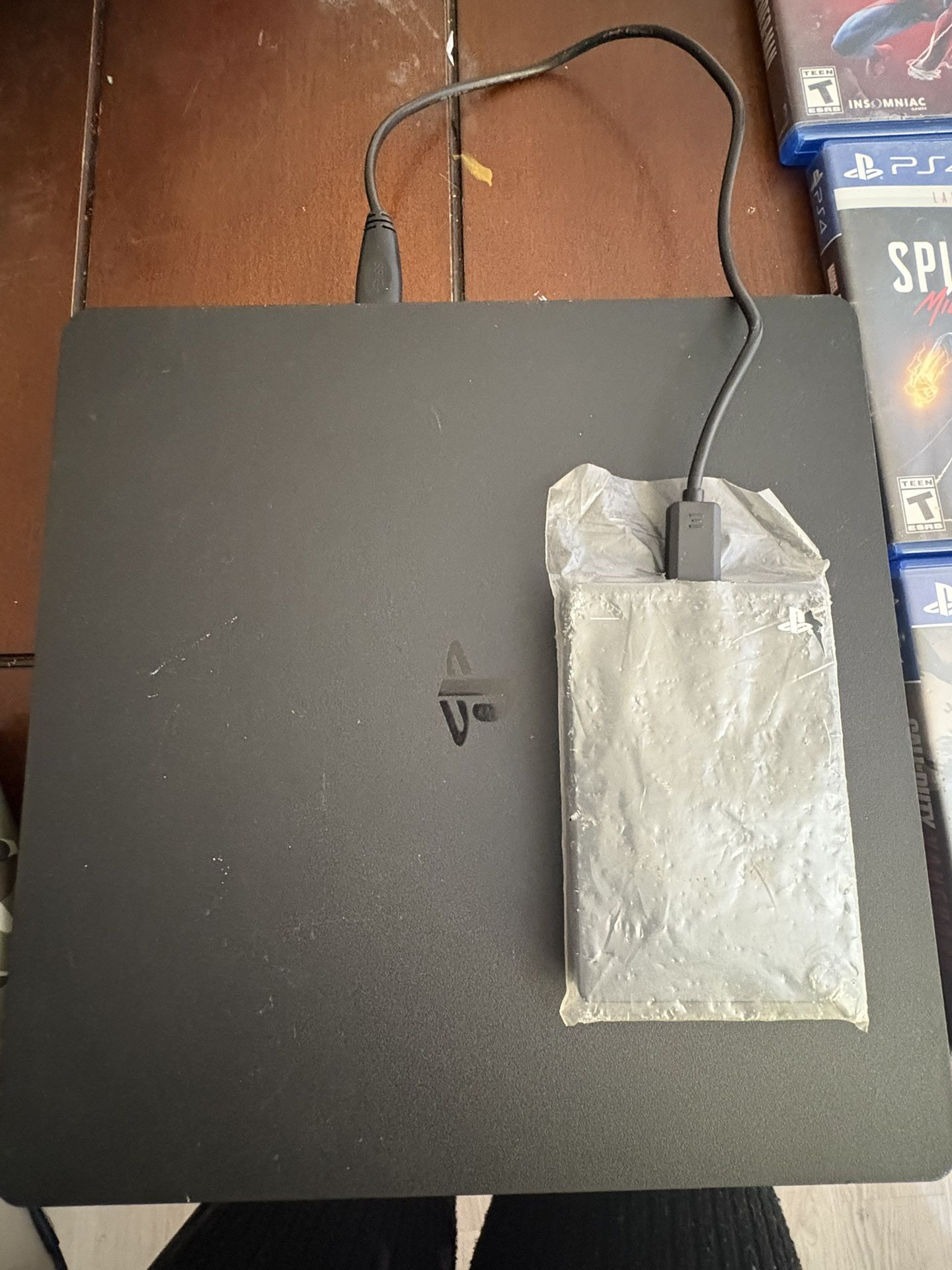 PS4/ Play Station