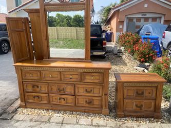 Wood Furniture Cabinet Wardrobe and drawers