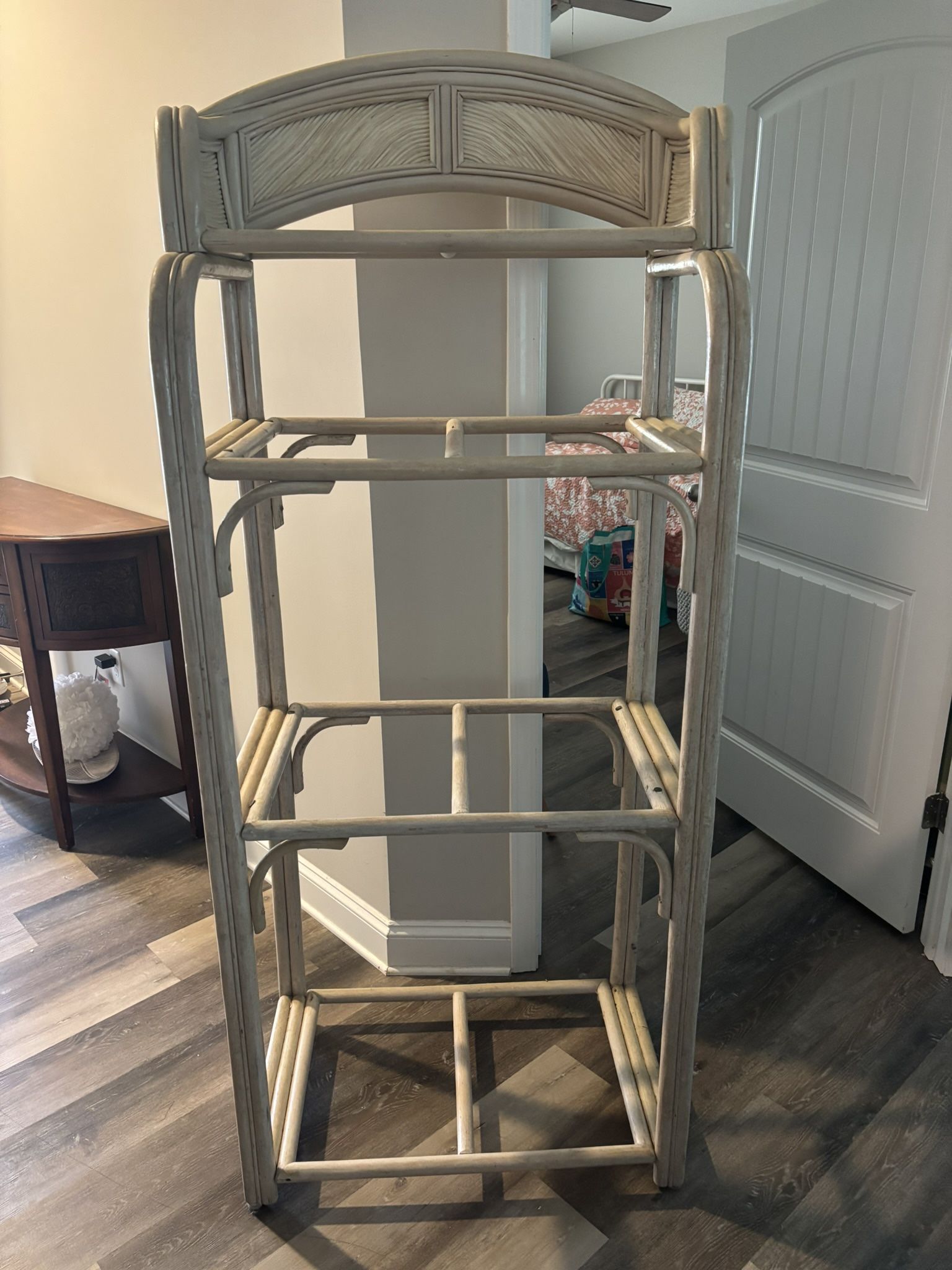 Curio Display Shelf (glass shelves)