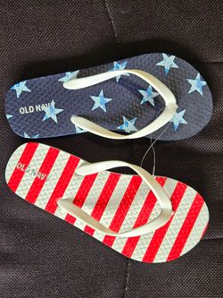 NEW Old Navy Patriotic Flip Flops - Kids Size 12/13 (L)