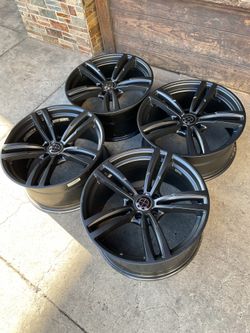 19” BMW FACTORY WHEELS