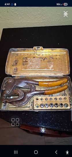 Vintage "Roper Whitney No. 5 Jr." Hand Punch Kit