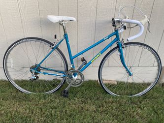 Giant Quasar Women’s Road Bicycle