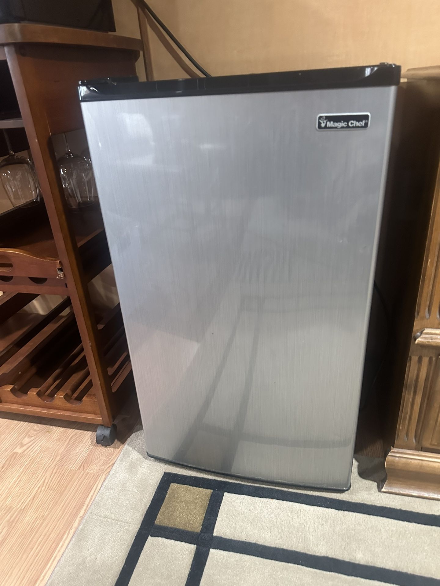 Mini Fridge Like New
