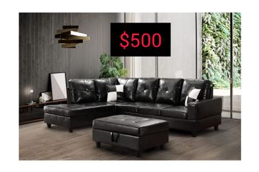 BRAND NEW SECTIONAL COUCH WITH OTTOMAN 