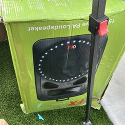 2 huge speakers each 100$