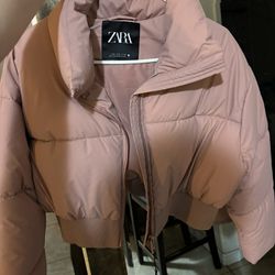 Zara Pink Cropped Puffer Jacket Size Med