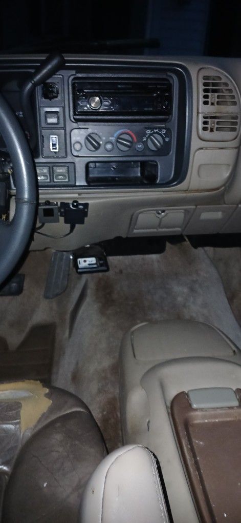 99 Chevy Tahoe