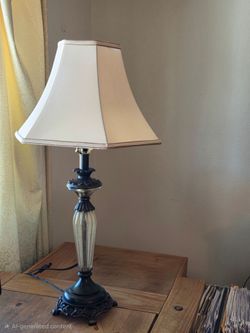 Traditional Table Lamp with Ornate Base