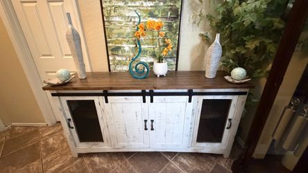 Beautiful white farmhouse Pueblo collection with sliding barn doors 70”