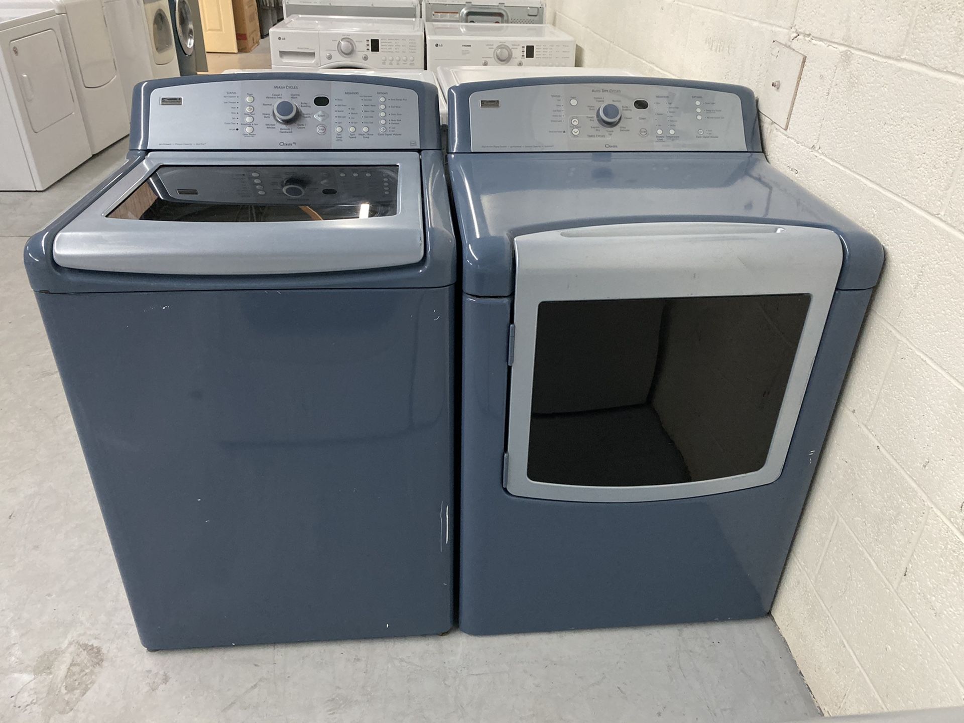 Blue Kenmore elite high efficiency washer and dryer set 4 month warranty