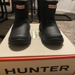 🖤 NWT Hunter Insulated Snow Boots | Women’s Size US 6 (EU 37, UK 4)