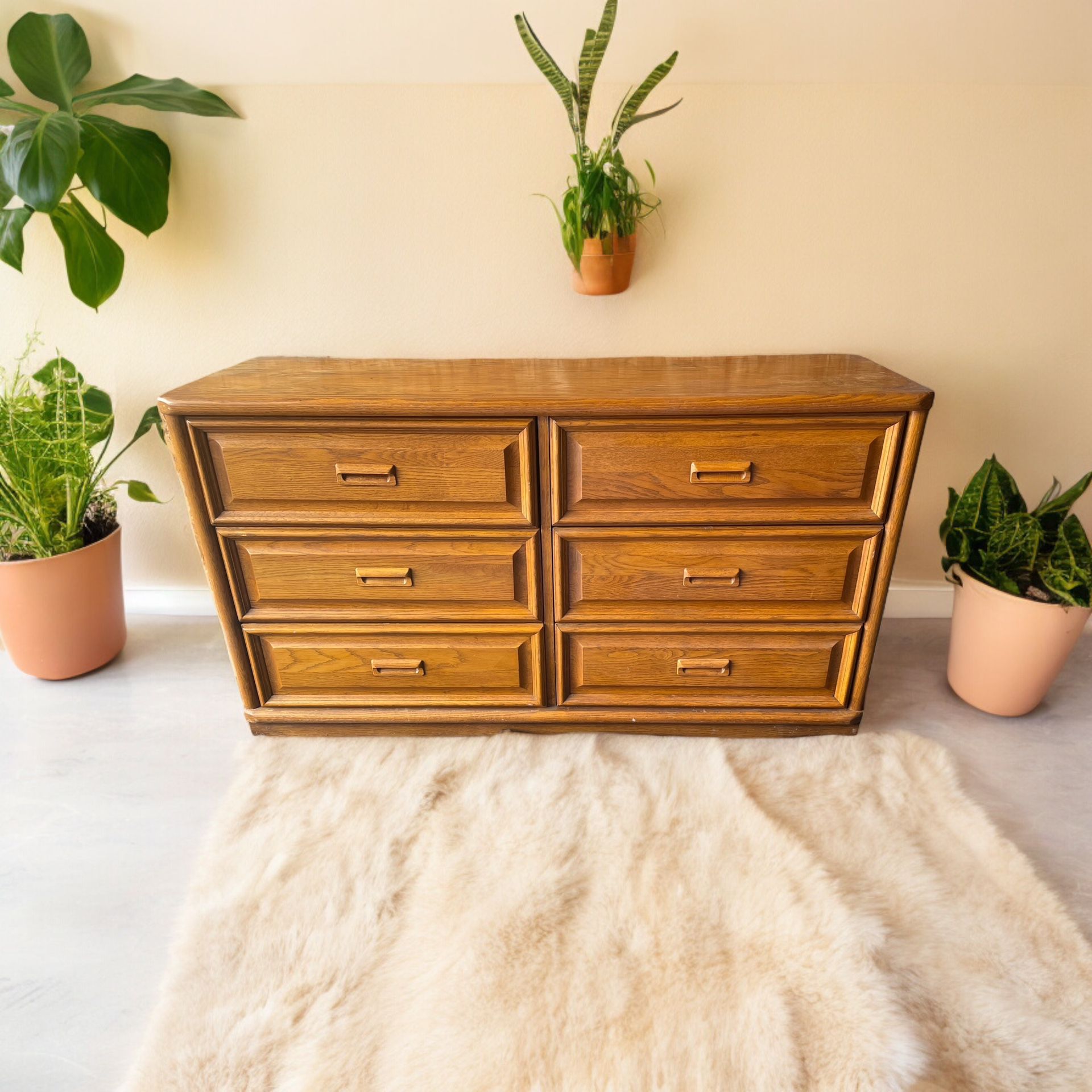 Lexington Solid Wood Dresser 6-Drawers