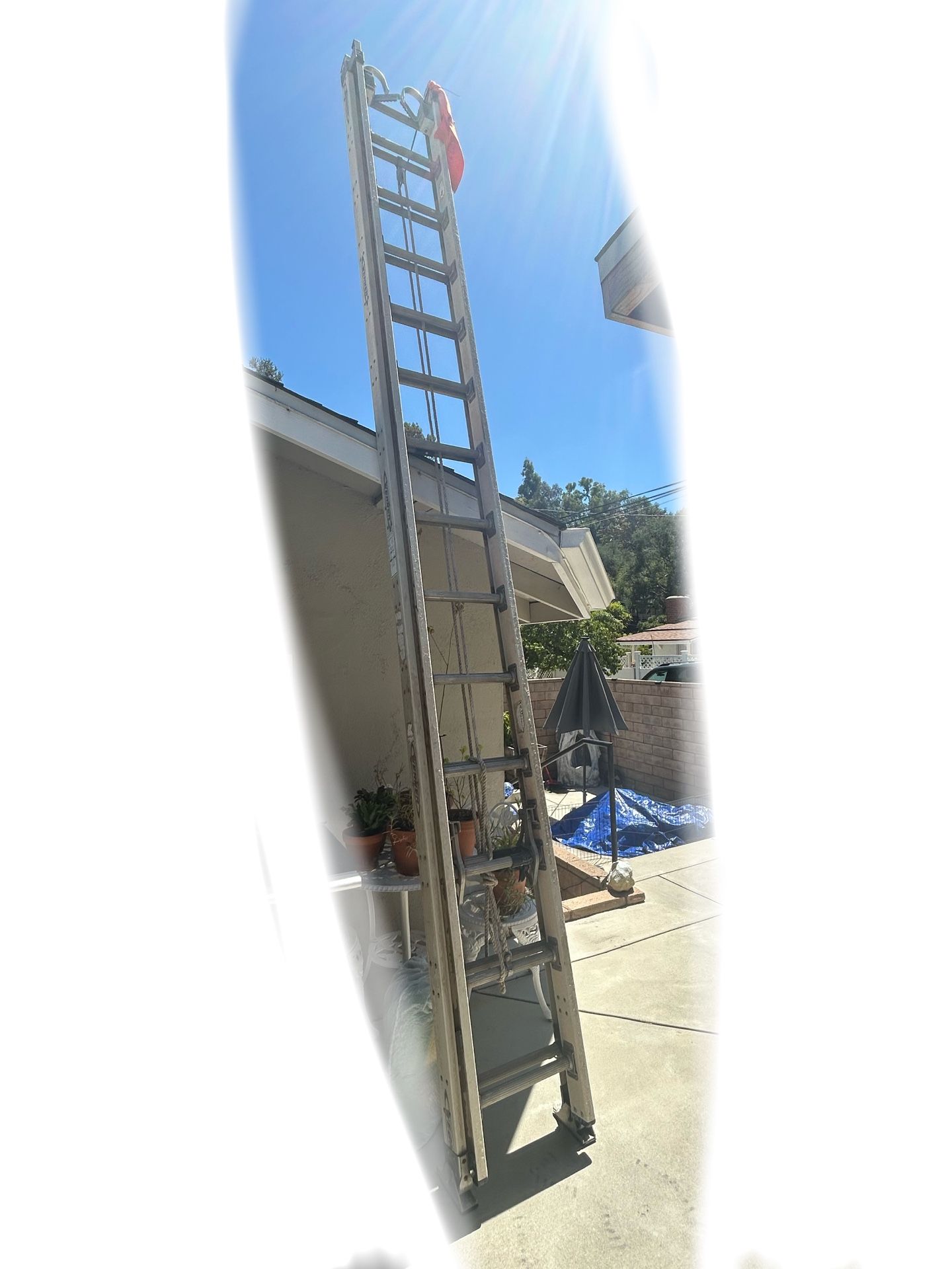 24’ - 28’ Ladders
