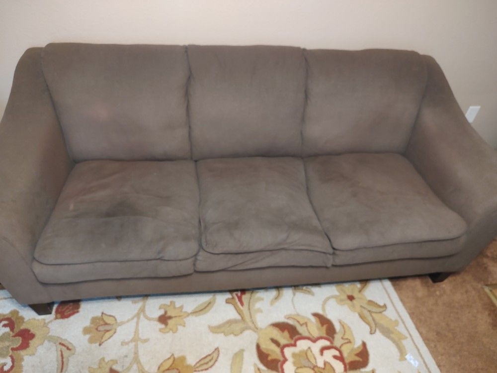 Couch Need Gone.