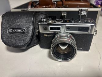 Vintage 35mm Film Camera