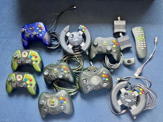 Retro Xbox controller lot