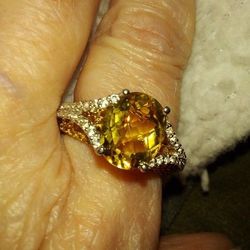 REDUCED *  New GENUINE CITRINE  RING!  Gorgeous Design.  Solid 925 Sterling Silver.  Size 6-7.   A Must See.