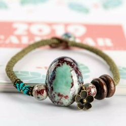 NEW chunky daisy bracelet