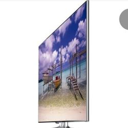Beautiful Samsung Smart 60-in TV like new!