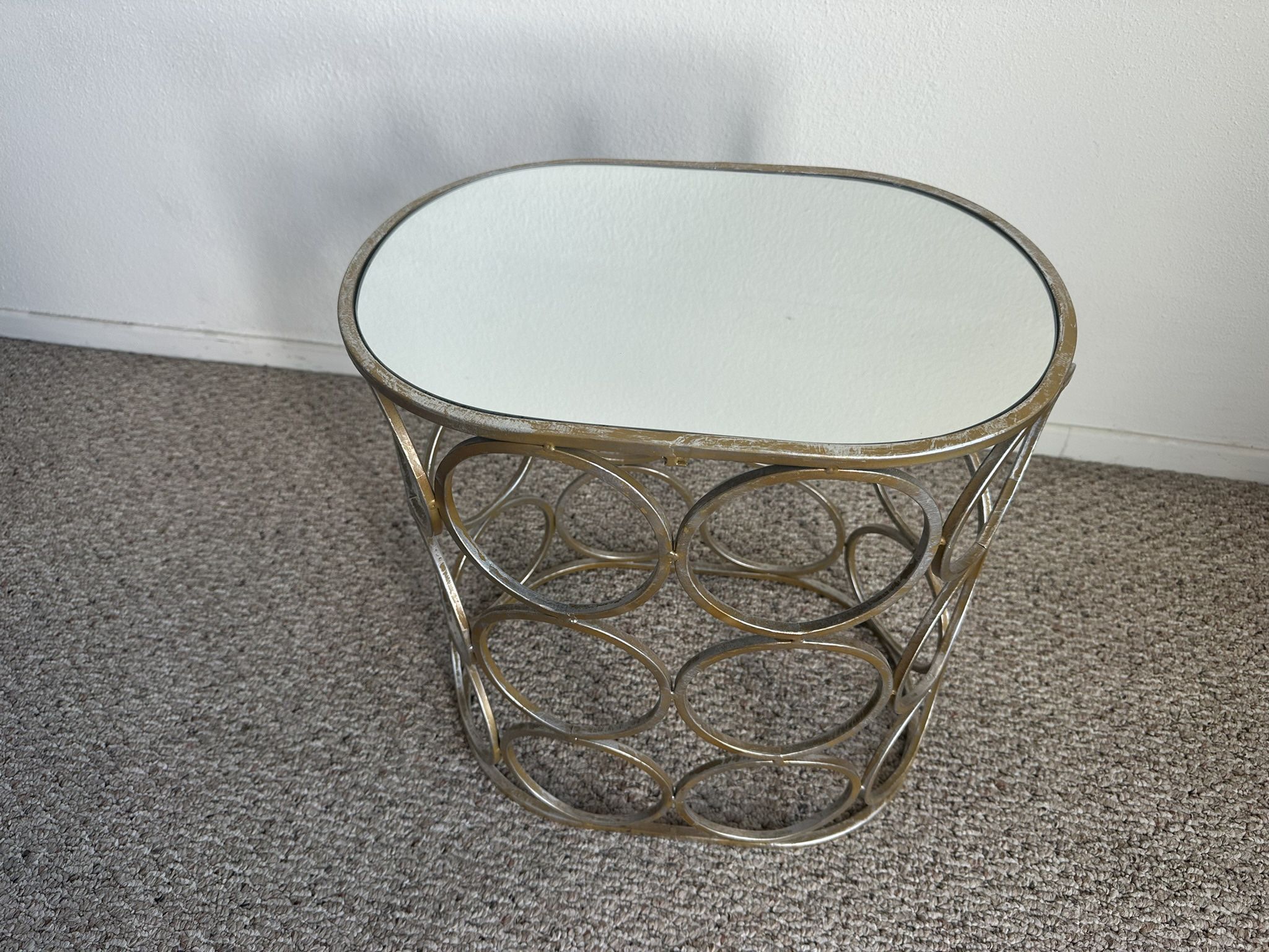 Decorative End Table With Mirror Surface