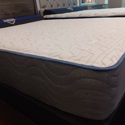 *Weekend Special!!!*---Embody Soft Luxury Queen/King Mattress Sets---From $699!!!---Delivery And Financing🤠