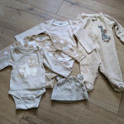 Neutral Newborn Baby Clothes 