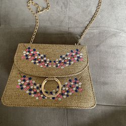 Vintage Straw Handbag with metal chain and Flower