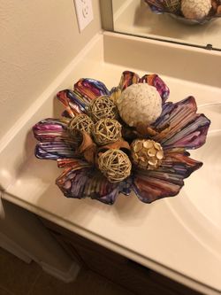 Bathroom decor