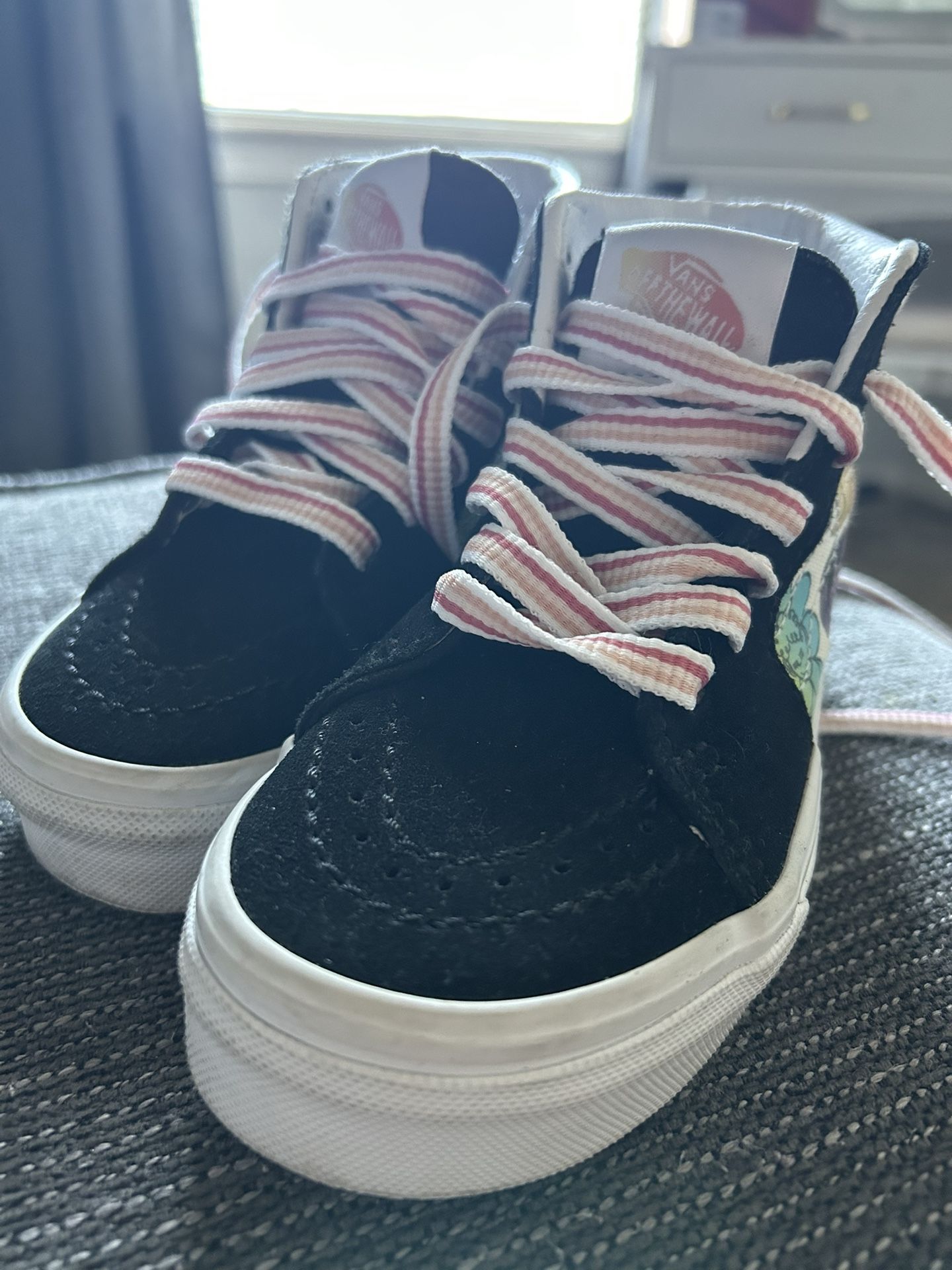 Girl’s Vans Sk8 Shoes 