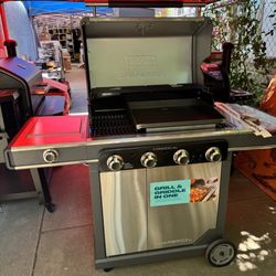 Charbroil Commercial Series Grill and Griddle Combo Stainless Steel 4 -Burner Infrared Liquid Propane and Natural Gas Grill 1-Side Burner