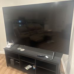 Samsung 82” TV