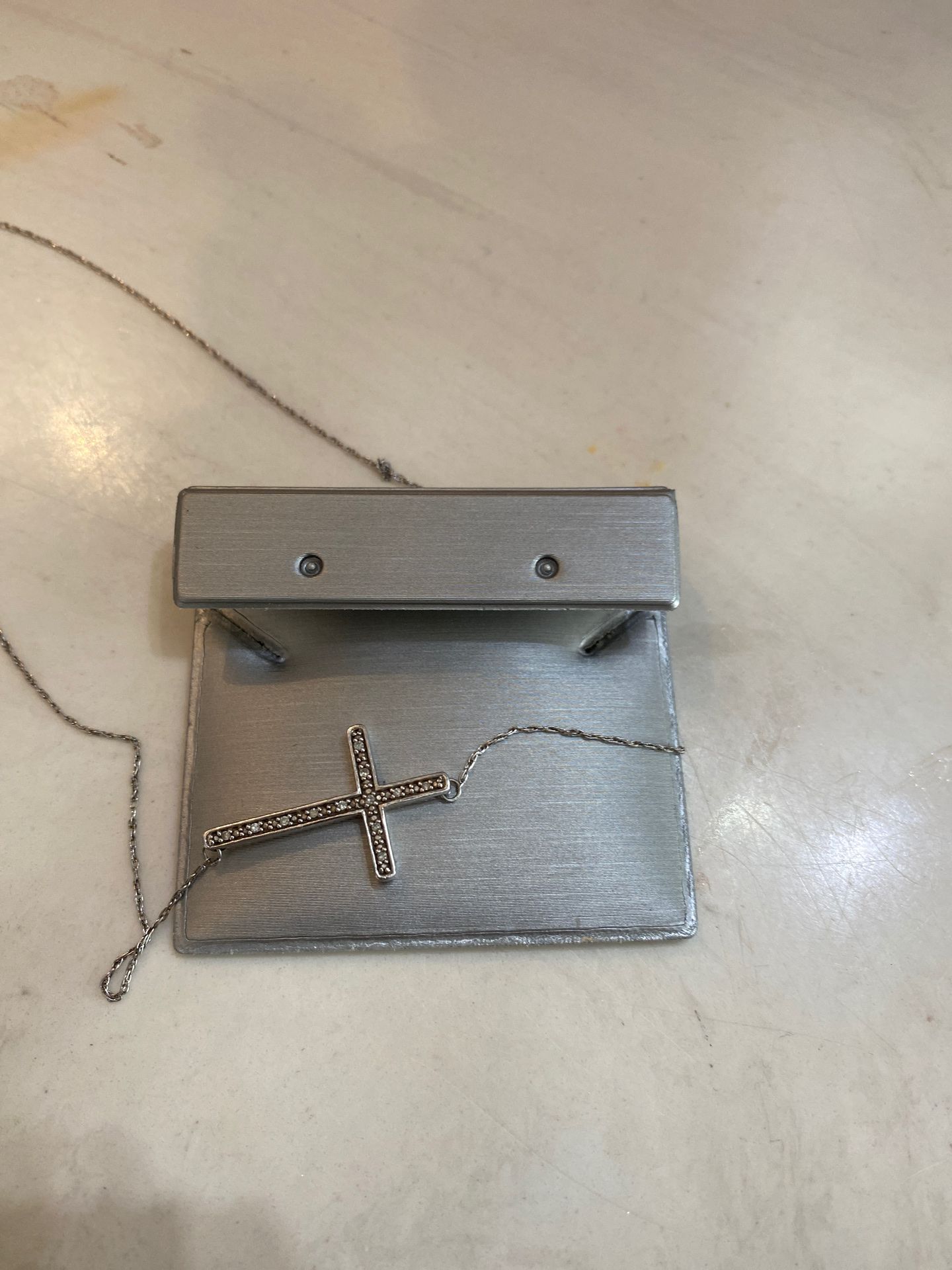 Zales box not included !