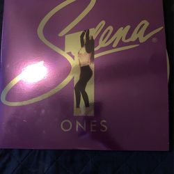 Selena Vinyl