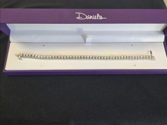 2 CTW Natural Diamond Tennis Bracelet 10K White Gold 7” Daniels Jewelers
