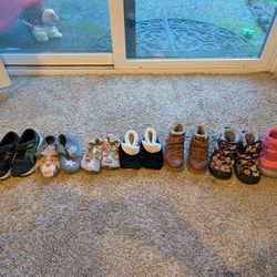 Bundle Of Toddler Shoes Sizes 7-9 $20 Total