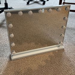 Vanity Mirror 