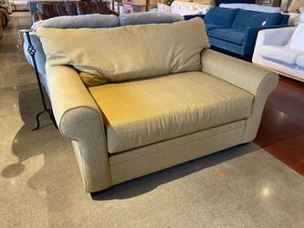 LIVING SPACES Low Mustard One Cushion Loveseat